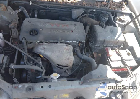 2003 Toyota Camry Le z USA, uszkodzony, nr VIN 4T1BE32K13U123714